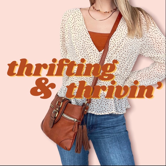 Meet Your Posher, Cayla! - Picture 2 of 5